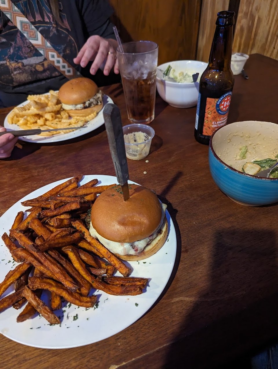 Barrel House Burger With